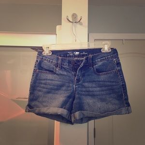 ⭐️ Old Navy Jean shorts ⭐️